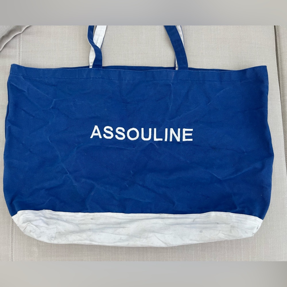 Assouline bag yacht book